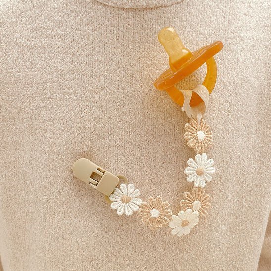 Attache tétine | Marguerites joyeuses - Brico - Bébé.com