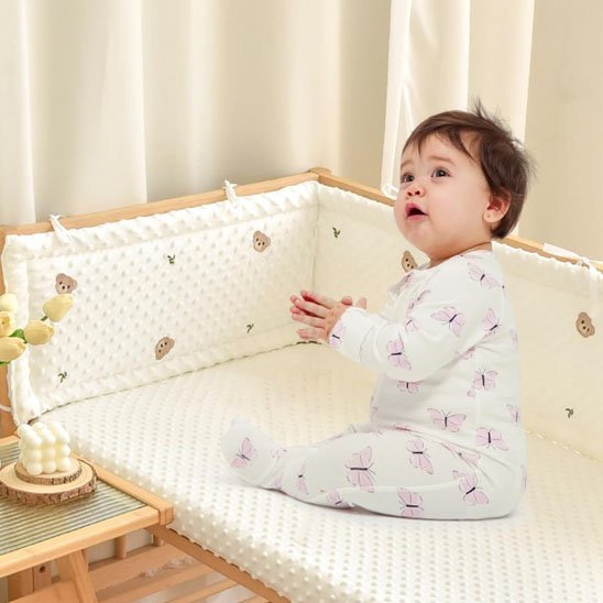 Tour de lit bébé | Douillet et moderne - Brico - Bébé.com